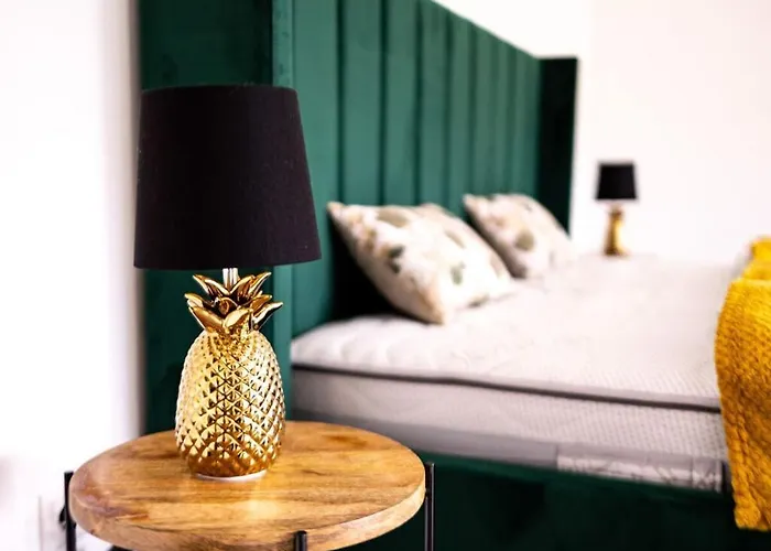 For 6 Modern Retreat *